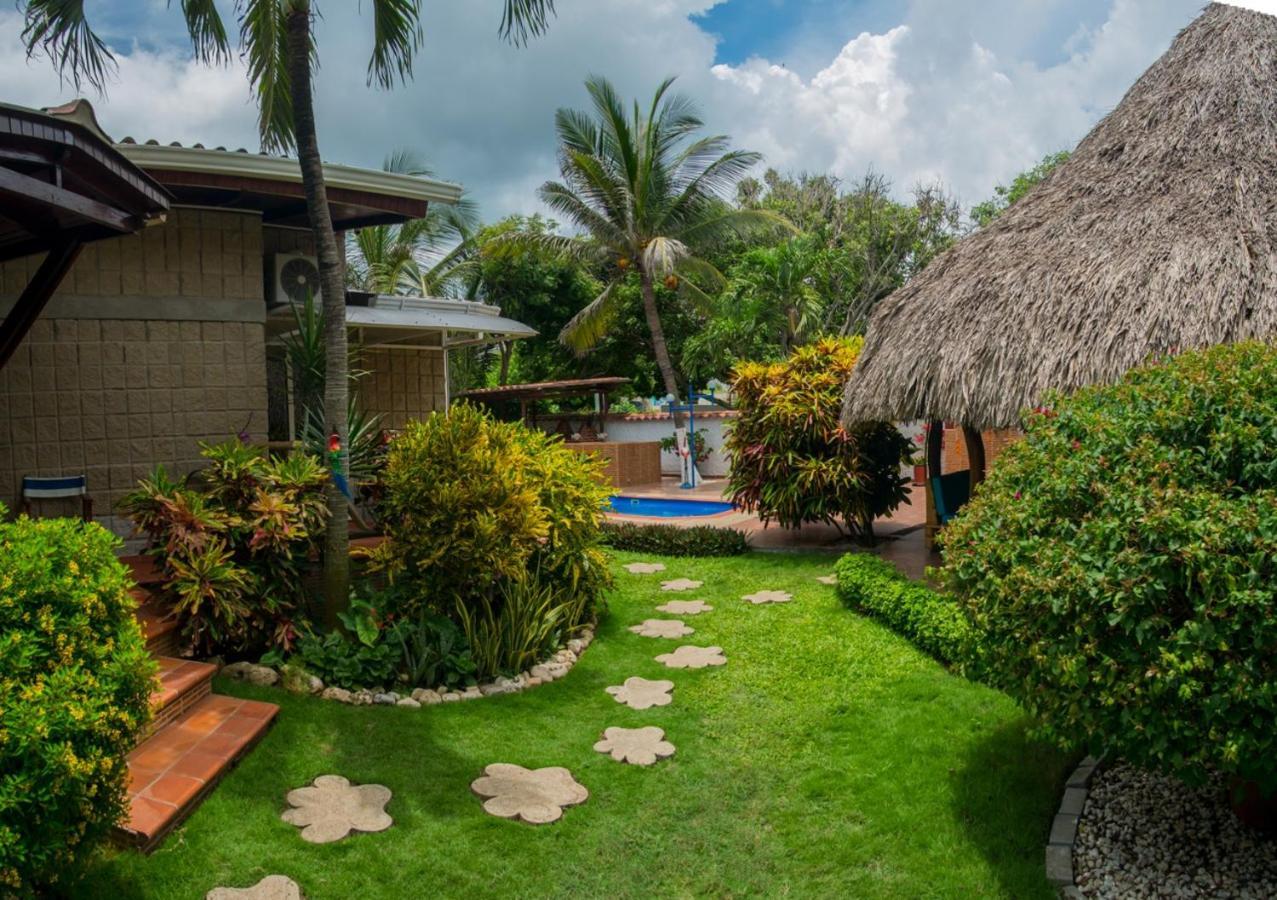 Portoazul Casa De Playa Hotel Puerto Colombia Exterior photo